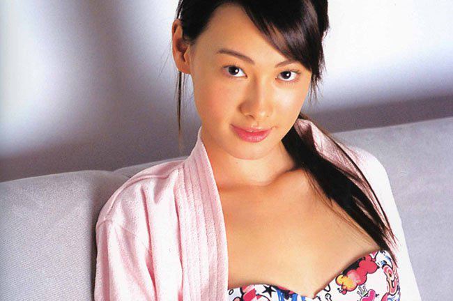 梁洛施和李泽楷为什么分手 想母凭子贵嫁豪门没想被抛弃