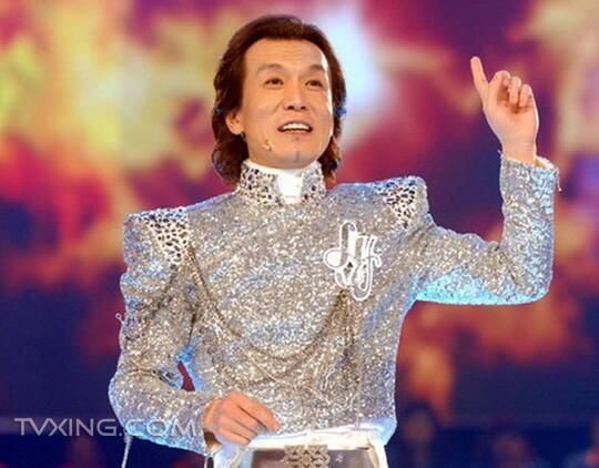 李咏为什么离开央视 春晚的黑色三分钟真相