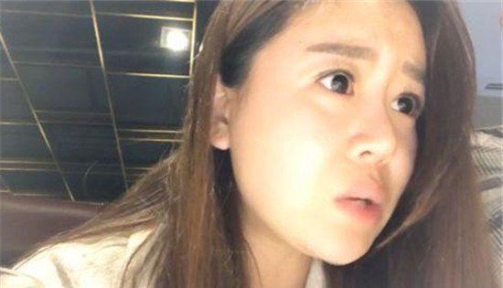  斗鱼阿科出轨小灰灰 斗鱼阿科和小灰灰亲吻视频