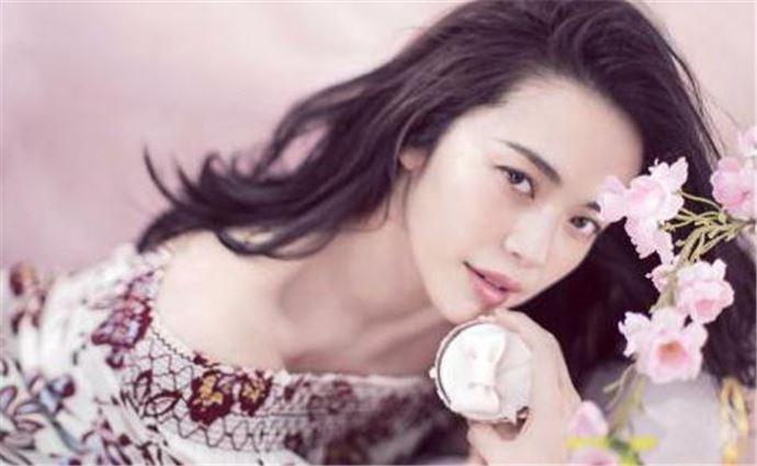 姚晨为什么叫恶之花 姚晨是圈内出了名的恶之花竟因如此