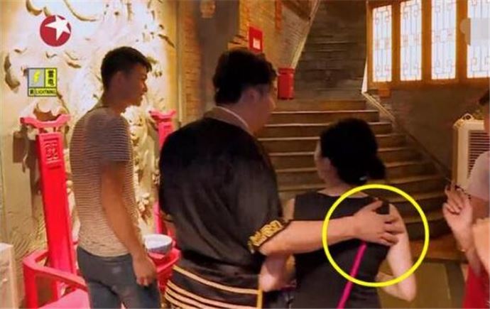 黄磊私下挺乱天涯 黄磊私底下很色吗