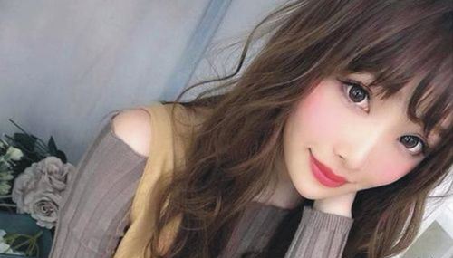 四十岁女人适合什么发型显年轻 今年最流行的发型