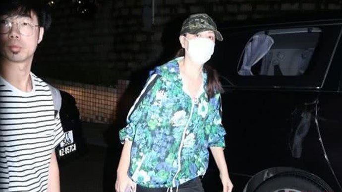 任达华首谈遇刺细节 腹部被刺伤手指划伤