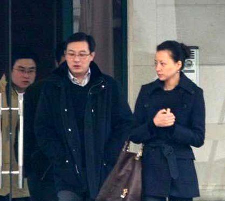 董卿老公密春雷个人资料 董卿的儿子照片