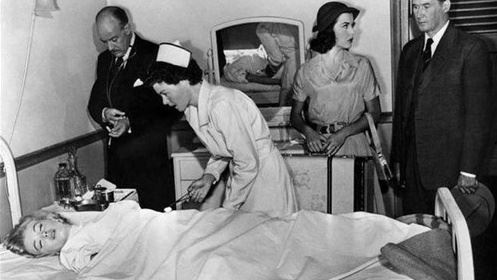 玛丽莲梦露之死真相 玛丽莲梦露照片遗容