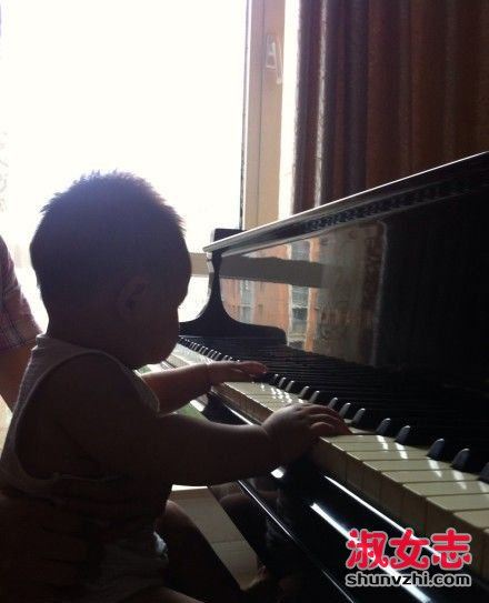 潘长江外孙子照片 潘阳石磊儿子资料照片