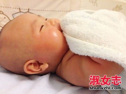 潘长江外孙子照片 潘阳石磊儿子资料照片