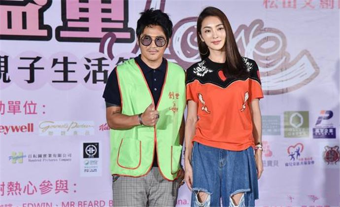 曹格什么时候离的婚 和老婆吴速玲离婚是真的吗