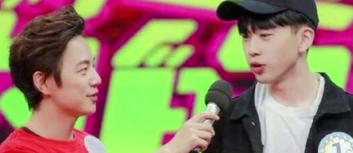 何炅为什么总带着费启鸣 何炅和费启鸣私下关系怎么样