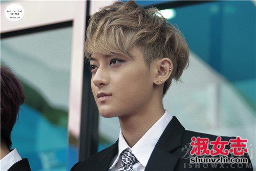 黄子韬微博骂吴亦凡 黄子韬为什么常年被黑