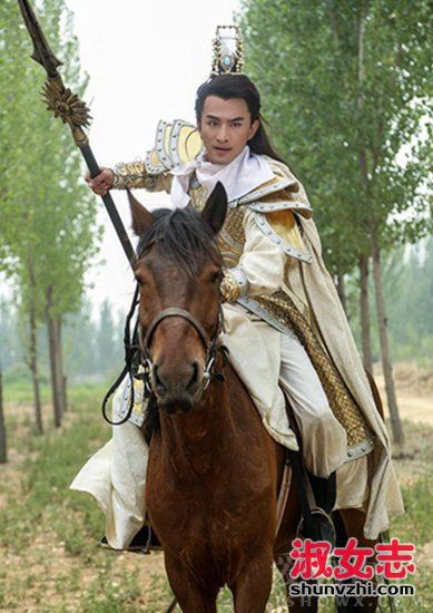 张晓晨演过的电视剧 张晓晨资料、演艺经历