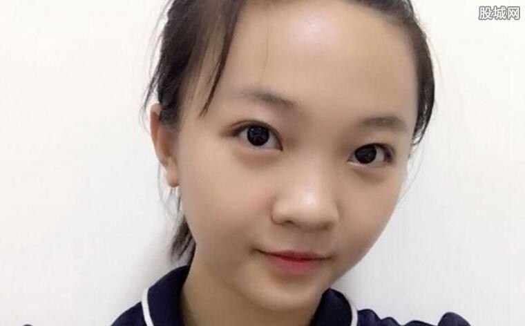 林妙可假唱事件是什么 林妙可被隆胸事件始末