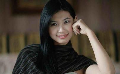 董思阳的现状公司 16岁走上“成功路”