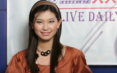 董思阳的现状公司 16岁走上“成功路”