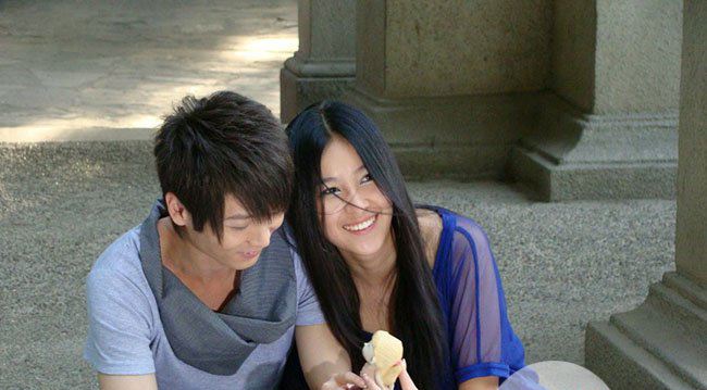 姜雯年龄个人资料 为什么得到成龙的青睐