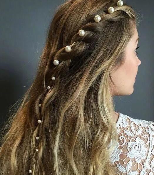 发饰怎么戴好看 女生发夹种类大全