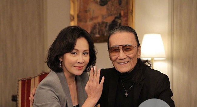 谢贤和女友COCO复合 心情也变得很好