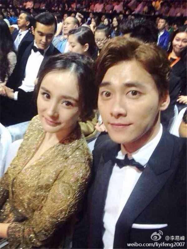 杨幂出轨李易峰证据 为其怀孕流产真假