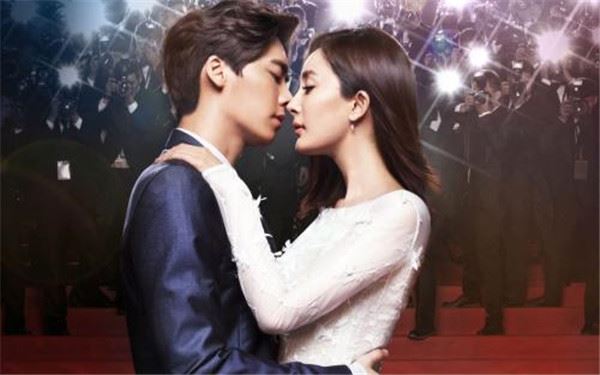 杨幂出轨李易峰证据 为其怀孕流产真假