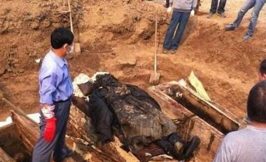 1995年成都僵尸事件始末 中国真的有丧尸吗