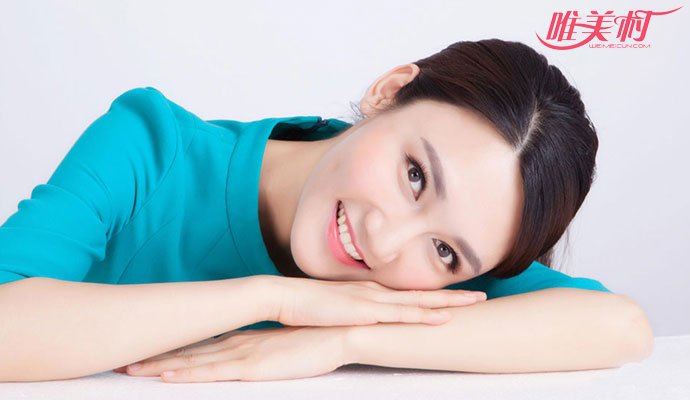 央视财经主持人龙洋资料哪里人 传出艳照真相