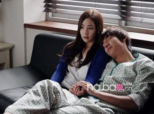 李敏镐朴敏英为何分手 网友心目中的金童玉女