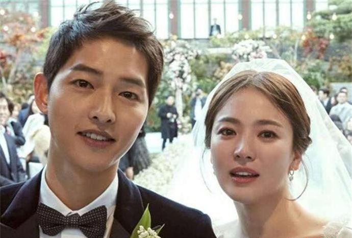 宋仲基宋慧乔婚变原因 两人相恋结婚时间表