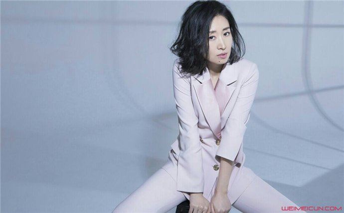 刘敏涛和李建群的图片长的像吗