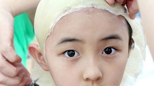 璀璨人生演员表小余非资料、背景、父母是谁