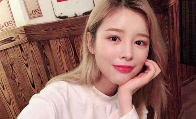 doinb老婆哪个国家的 doinb老婆在哪里直播