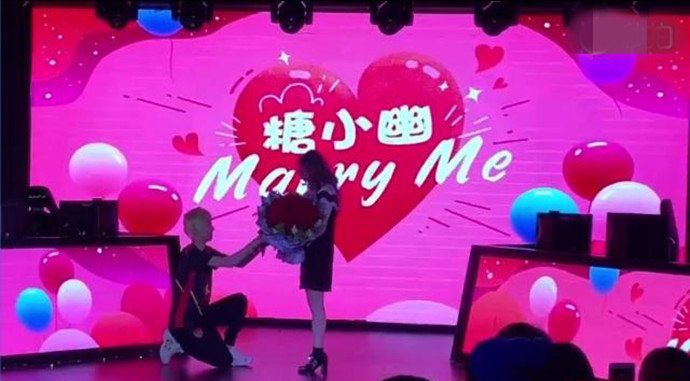 doinb老婆哪个国家的 doinb老婆在哪里直播