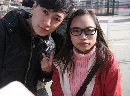 凤姐的老公陈强照片 陈强女儿陈丽达照片