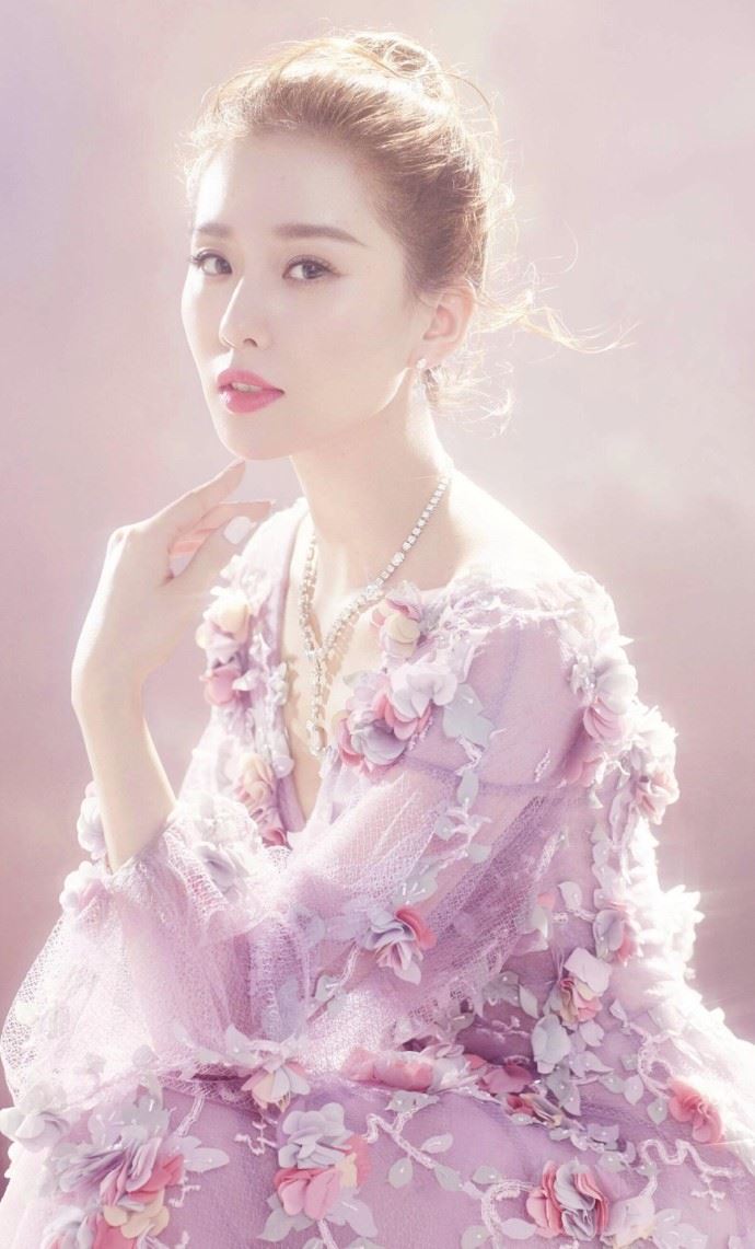 刘诗诗个人简历资料 原名叫什么是哪里人