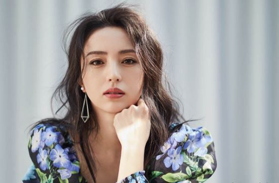 董璇游迪士尼 不受高云翔的案件影响心情好