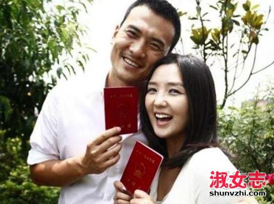 何洁赫子铭离婚了吗 何洁家暴赫子铭真相