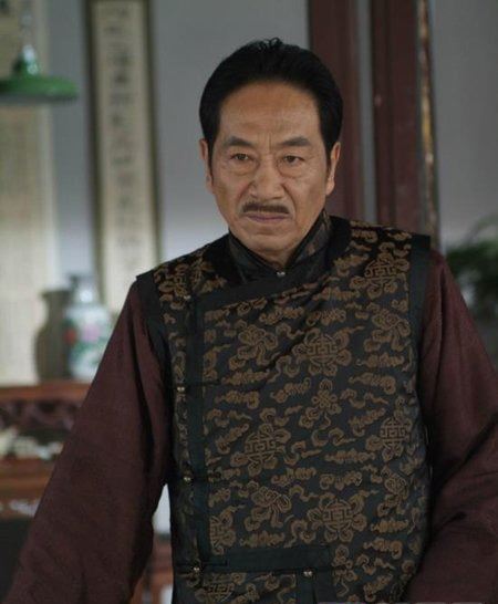 老戏骨王奎荣的老婆照片资料 有几个孩子