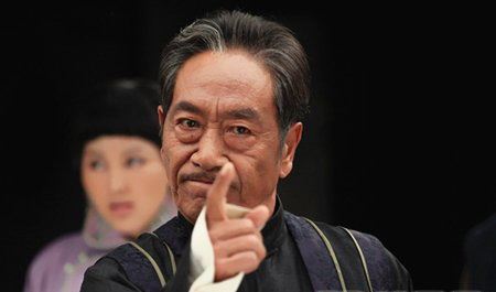 老戏骨王奎荣的老婆照片资料 有几个孩子