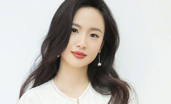 演员李梦个人资料 拒绝潜规则惹怒金主怎么回事