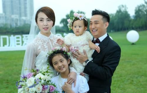 黄磊私下挺乱真的吗 和老婆孙莉是假幸福