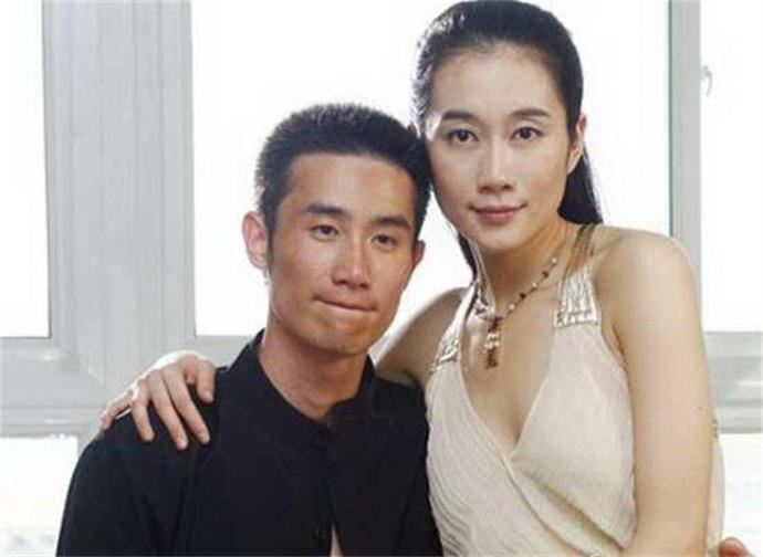 温峥嵘老公的照片 温峥嵘资料和演过的电视剧