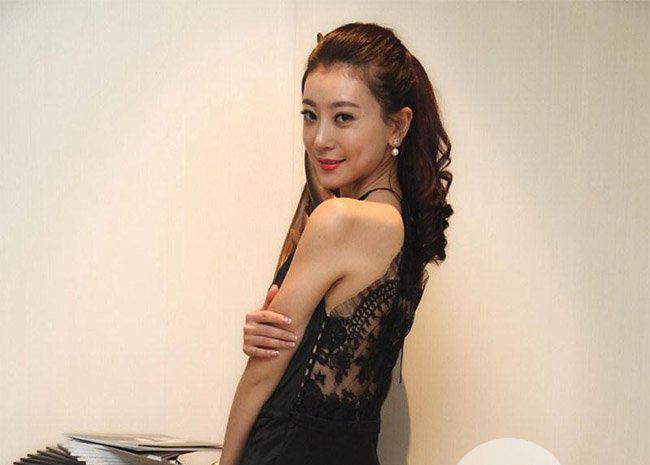 李婳个人资料 被曝遭潜规则怎么回事