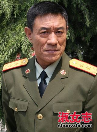 杜淳爸爸的妻子是谁 杜淳爸爸为什么离婚