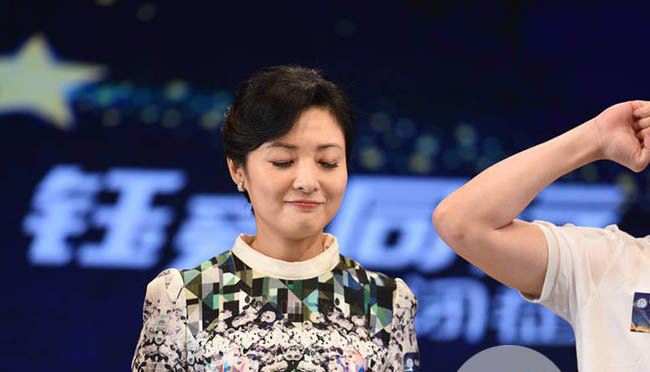 周涛董卿交恶真的吗 看看“周董”的江湖恩怨