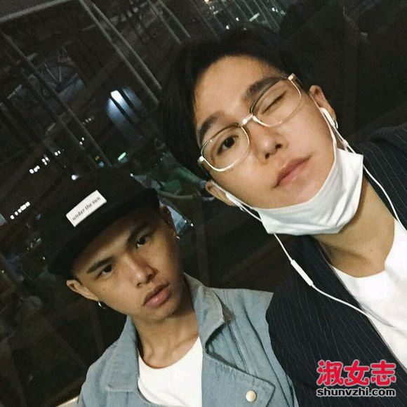 艾克里里是哪里人 艾克里里真名是什么 艾克里里资料