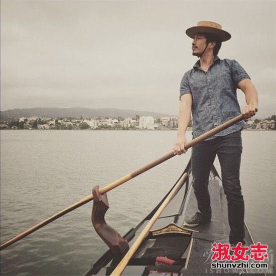 郑佩佩的儿子资料 郑佩佩儿子原和玉照片