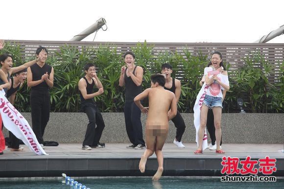 王大陆陈玉珊舌吻图 王大陆裸泳