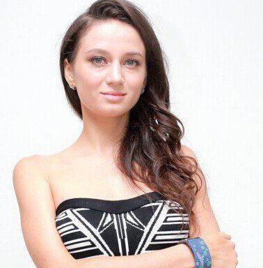 珈琳娜非诚勿扰哪一期 珈琳娜被谁牵走了