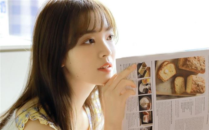 这一家公司办公室里的职场潜规则 小妖精你喷得到处都是