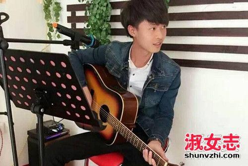 广西许华升小胖是谁 许华升是广西哪里人