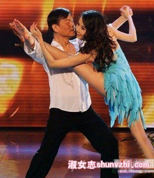 萧蔷走光图片 萧蔷走光上下失守